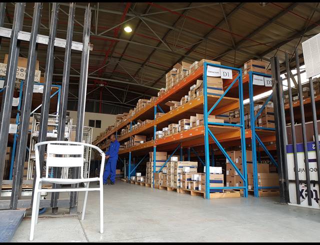 2,446M² WAREHOUSE TO LET IN RANDJESPARK